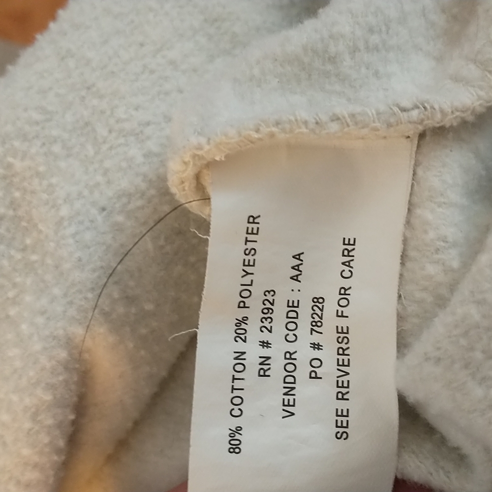 Basic hoodie - Picture 9 of 9